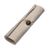 Astuccio arrotolabile in cotone. Chiusura con bottone ed elastico Gheddi