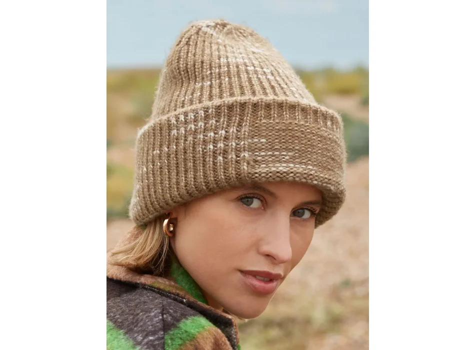 Chunky Knitted Patch Beanie Gheddi