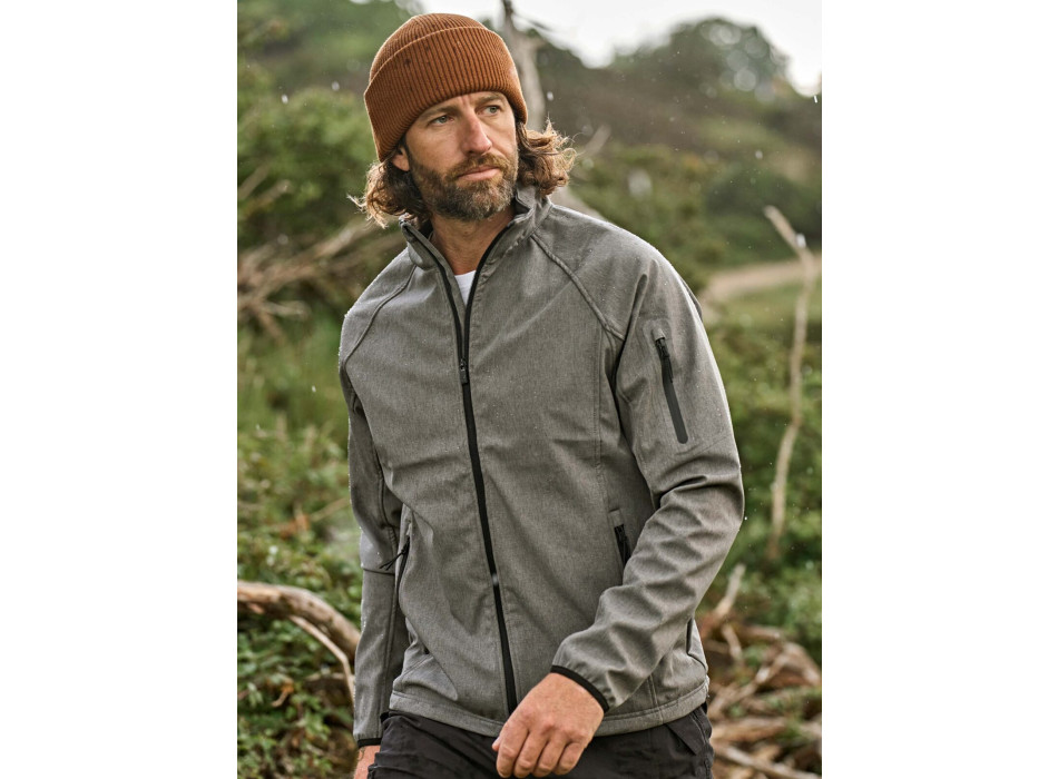 Lightweight Performance Softshell