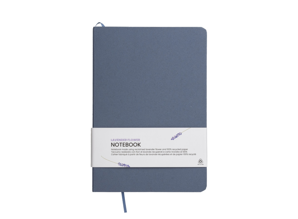 Quaderno con copertina realizzata con i residui di frutta ed elastico di chiusura