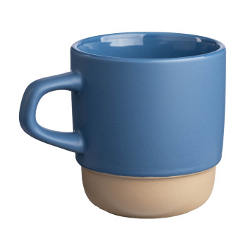Tazza in ceramica da 320 ml. Impilabile. Con esterno opaco e interno lucido